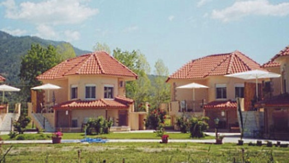 Βόρεια Εύβοια, συγκρότημα κατοικιών