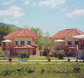 Βόρεια Εύβοια, συγκρότημα κατοικιών